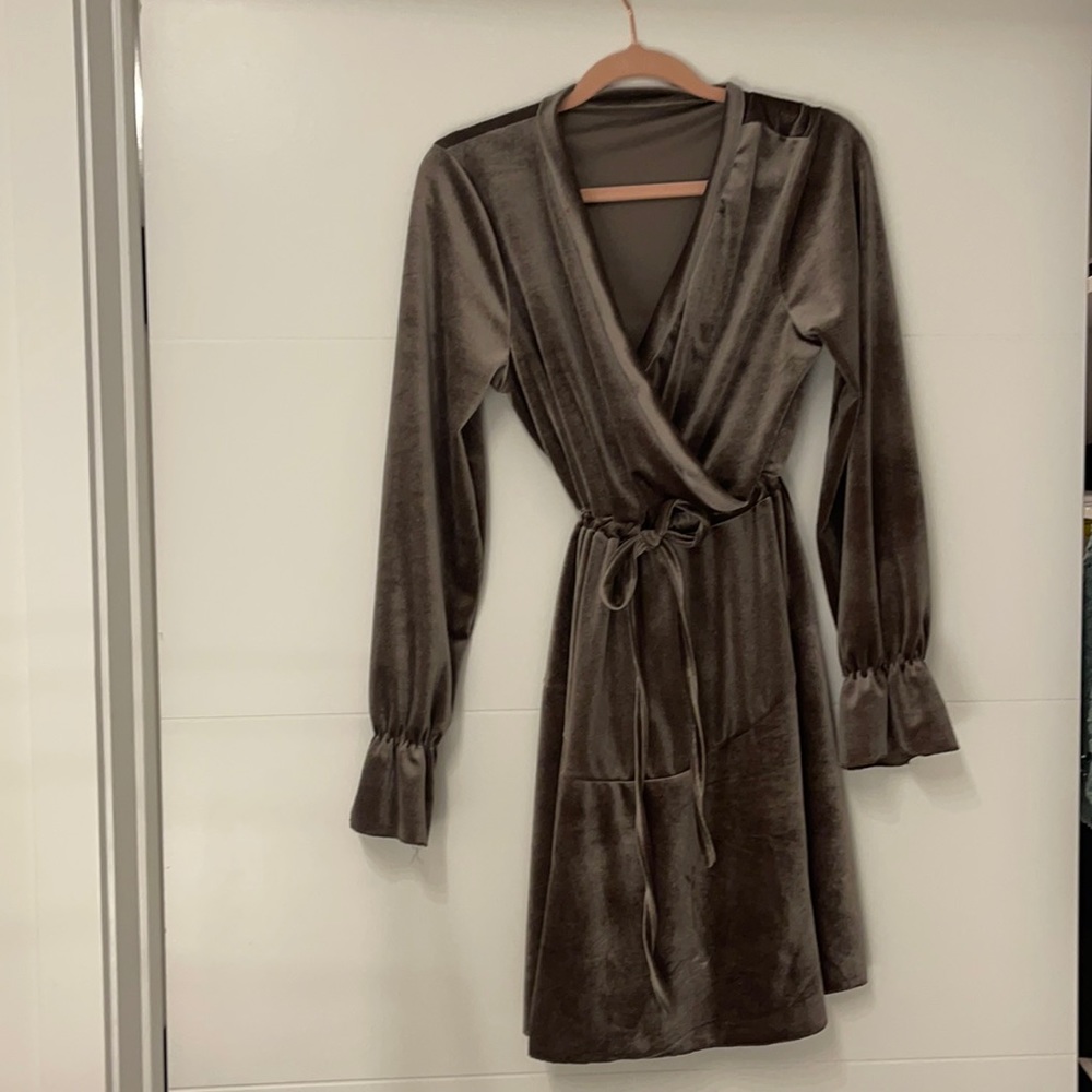 Gorgeous holiday dress